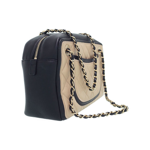 Chanel Matelasse Bag Chain Shoulder - Picture 1 of 9